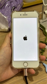 iPhone 8 二手機 備用機 遊戲機（附購入證明，非模型機）