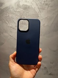 iPhone 12 Pro Max case navy from APPLE