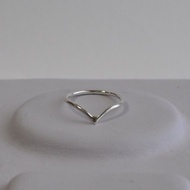 V 型銀戒指 / 1.5mm 圓線 / 尺寸可指定