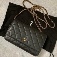 Chanel 黑金 魚子醬woc