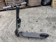 Ninebot E25電動滑板車