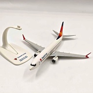 1/200 Boeing B737MAX8 (Lynx Airlines) ABS Assembled Airplane Model Simulation Static Collection Orna