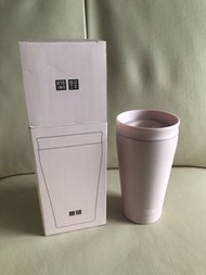 Uniqlo 粉紅保溫杯