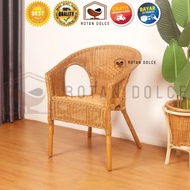 Minimalist Rattan Terrace Chair Woven Rattan Lounge Guest Chair with Melamine Finish Rattan Chair