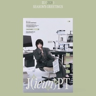 [POP Reds Hall] 2026 Desk Calendar Pre-Sale IU 2026 SEASON 'S GREETINGS (2026 Desk Calendar)