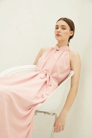 White lady dress [ สินค้าพร้อมส่งค่ะ ]