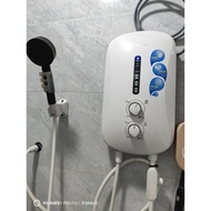 2nd hand Midea water heater