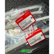 Chain Bridge Upper-Lower Wave 125r/S/X/i Turn Signal Windshield Genuine Honda Upper 14510-KPH-880 Lo