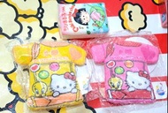 1套2個 Hello Kitty x Tweety 翠兒 崔弟 Sanrio 全新正版 2004年 絕版 收藏品 10cm 公仔 上衣 Tee 衫仔 拉鏈 袋 散銀 迷你 小包 吊飾 掛件 coins