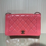 Chanel 香奈兒 粉色 牛皮油蠟皮 全皮翻蓋包woc