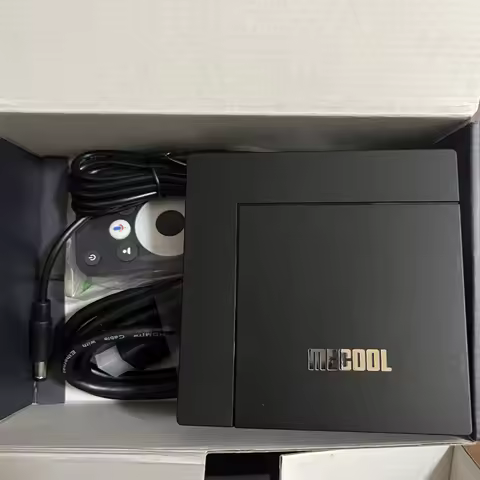 2026 hot selling MECOOL KM9PRO MAX 4K GTV Streaming Box Realtek 1325 2GB 32GB Netflix certified Auto