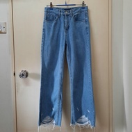 (27吋腰圍適合 27 inch waist ) DENIM BY JIHOO DENIM 藍色牛仔闊腳長褲 小破爛 小流蘇設計 Blue Jeans