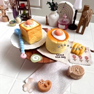 Single pancake & toast with egg squishy