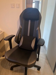 OSIM 電競天王按摩椅V