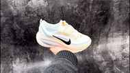 💥現貨💥 腳感爆棚全掌緩震長跑神鞋 Nike ZoomX Invincible Run Flyknit 3 | 米白橙溫柔配色 | 男女適穿|