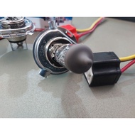 หลอดไฟหน้าH4.12V60/55W.KOITO+ปลั๊กไฟหน้า.(ราคาต่อ1ชุด)