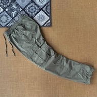 Uniqlo pants size S (28-30) 100% original 120126R R R