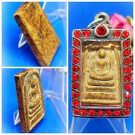 结缘特价:大名鼎鼎瓦拉康百年经粉老崇迪佛牌(崇迪佛为五大古佛之一)BE240x~2411圣僧崇迪阿赞多年代制作Special Price, very Old Somdej WRK Wang Na