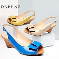 Daphne/達芙妮專櫃女鞋夏款時尚坡跟蝴蝶結後絆帶魚嘴涼鞋清倉 挑戰最低價 任選3雙免運費