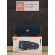 JBL CHARGE 4