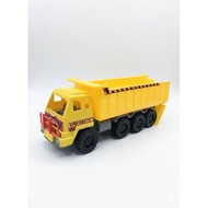 Super Truck Children's Sand Truck Toy 777 + Sand Mold Set – Large 6-Wheel Dump Truck