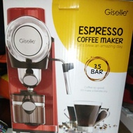 Giselle coffee maker