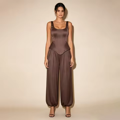 LIMO Square Neck Sleeveless Corset Top and Loose Balloon Pants Co-ord