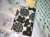 北歐系列-日本布料白底繡球花布書套-布書衣-手冊套A5/25K