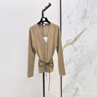 YCNK GG * 26 Early Autumn 1 Retro V-Neck Metal Double C Button Knitted Cardigan