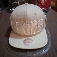 Mitchell ness milwaukee bugs snapback hat.osfm