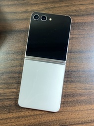 Samsung Z Flip 5 5G 8G+256G Z flip5 二手三星摺疊手機 五代 綠色