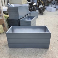 (80x30x30) Chậu trồng cây composite kẻ chỉ màu xám SMARTS