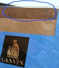 全新正版 LANVIN PARIS【超透薄5D Thigh Hights 膚色四個骨絲襪
*Thigh Highs (不需用吊襪帶穿著)
Size: M~L SF到付