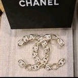 Brooch CC Chain Chanel, Premium Chanel