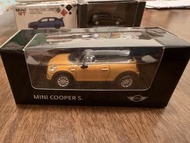 MINI Cooper S 原廠合金模型車 1/64 比例（經銷商限定版本）