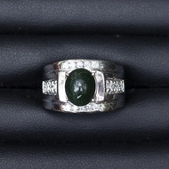 แหวนพลอยกรีนอะพาไทต์ ล้อมด้วยเพชรCZ เรือนเงินแท้ 92.5% ชุบทองคำขาว ไซส์นิ้ว 59 หรือเบอร์ 9US สินค้าม