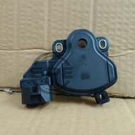 11PIN HYUNDAI MATRIX 1.6 1.8 / GETZ / ACCENT LC MC / COUPE / RIO JB GEAR BOX INHIBITOR SWITCH / GEAR