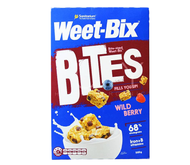 Weet-Bix Bites Weet Bix Bites Wild Berry Breakfast Cereal Sanitarium 500g แซนนิทาเรียมวีทบิกซ์ซีเรียล ข้าวสาลี ธัญพืช ธัญพืชรวม อาหารเช้า ซีเรียล