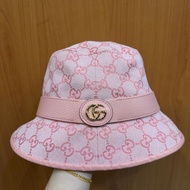 Gucci 粉提花布粉牛皮GG漁夫帽