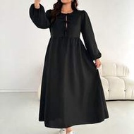 ชุดเดรสฤดูหนาวสำหรับผู้หญิงอวบอ้วน ทรงแอปเปิ้ล ผูกโบว์ที่เอว แขนยาว ชุดเดรสสีดำ ลายหัวใจ Lover XOXO/