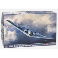 1/144 USAF B-2A "Stealth Bomber" US Air-force Plastic model kit #12645 Academy