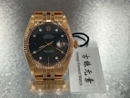 Rolex Datejust RG 1601 罕見黑粉面．雙間石．玫瑰金 未磨殼．18K玫瑰金龜背五珠帶