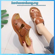 【888 Shoes Ready Stock】Spot factory direct selling casual sandals women's slippers