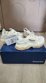 全新Discovery Expedition 波鞋