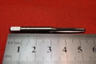 (獨品舖-D) 日本 TAPS M4X0.7 螺絲攻 牙攻 鑽頭 絲攻鐵片開孔 引洞 攻牙螺絲 螺牙(參考YAMAWA)