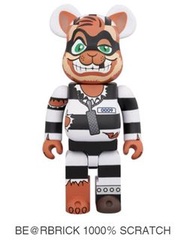 BE@RBRICK 1000% 刮痕