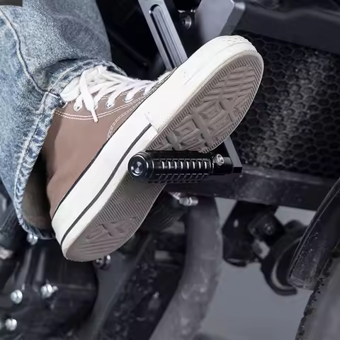 Universal Extend Footpegs For BMW R NINE T R18 For Cruiser 22-32mm Bumper For Honda Rebel CMX300 CM3