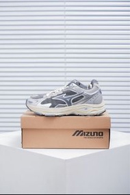 Mizuno 美津浓 NEO ZEN 波鞋