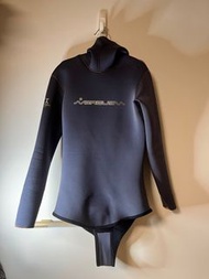 二手 bestdive 3mm藍洞防寒衣 尺寸xst 自由潛水