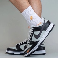 Nike - Dunk Low - Black/Orange